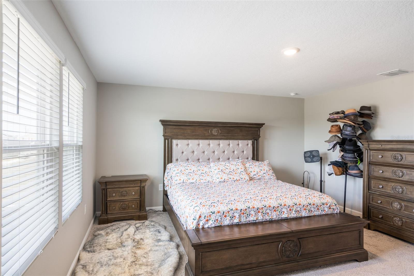 Image 23 of 45 For 2821 Cathy Boulevard