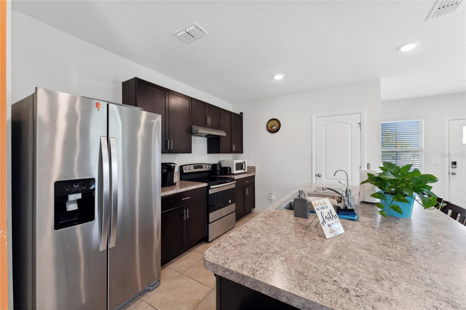 Image 8 of 34 For 1818 Katz Crossing Drive