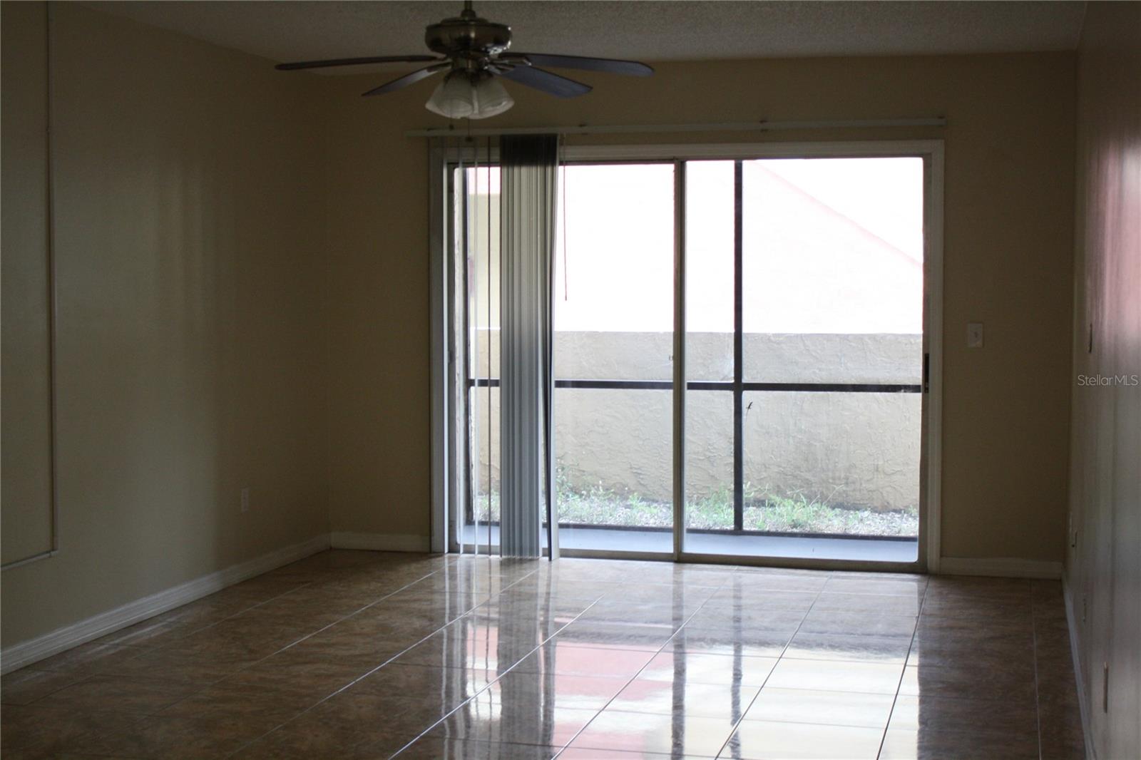 Image 2 of 18 For 630 Kenwick Circle 105
