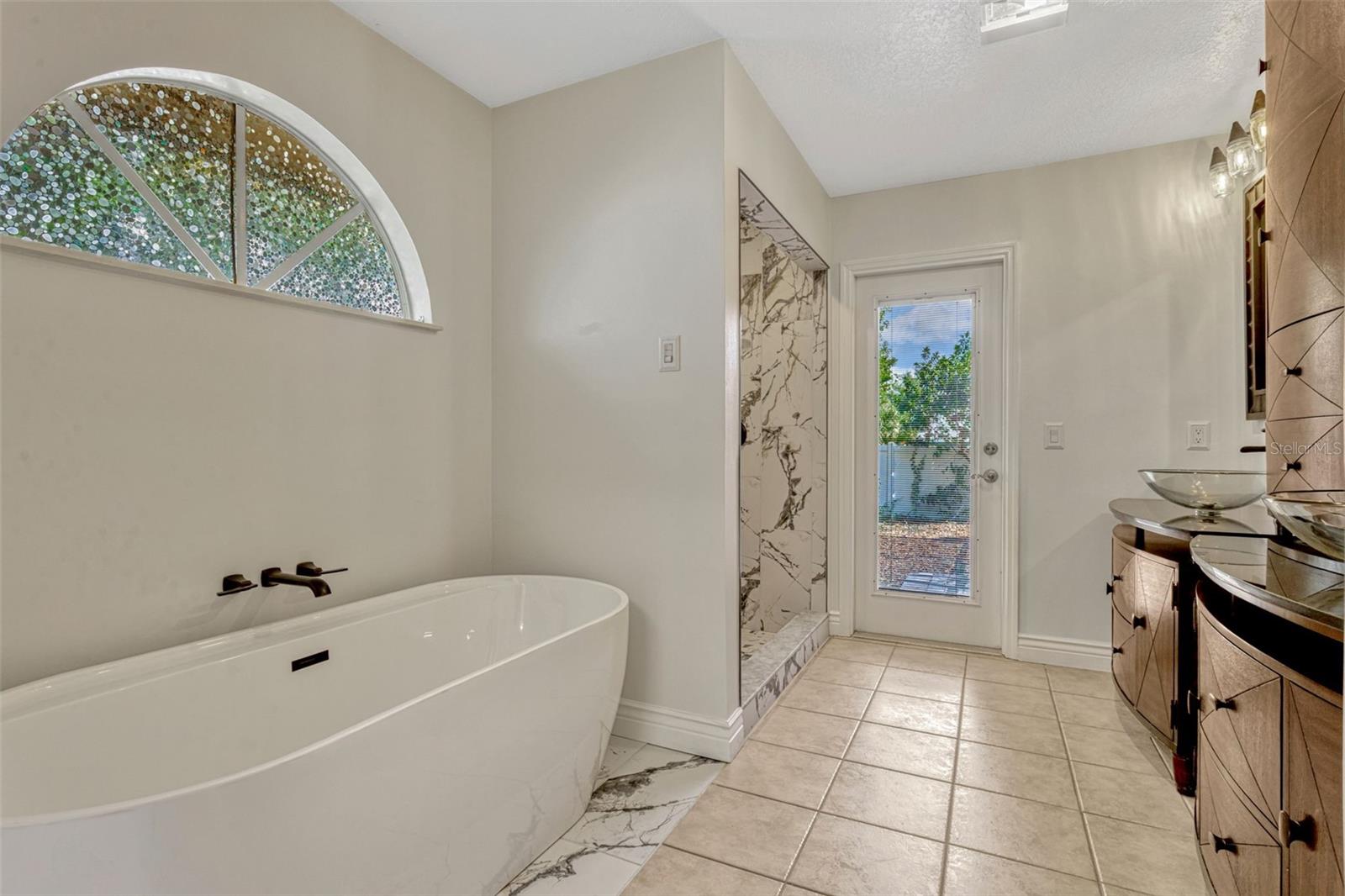 Image 26 of 42 For 154 Academy Oaks Place