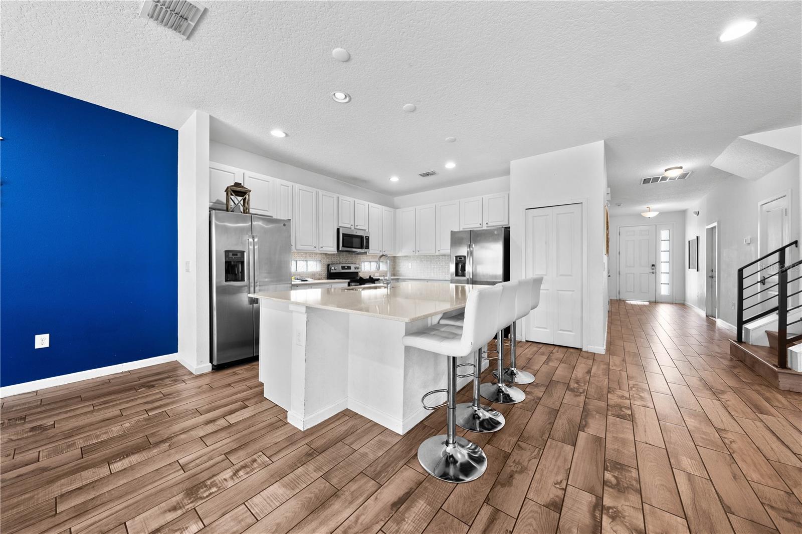 Image 14 of 55 For 438 Marcello Boulevard