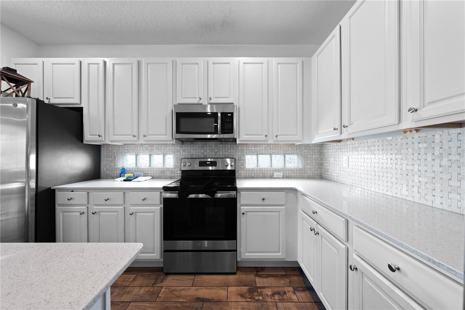 Image 16 of 55 For 438 Marcello Boulevard