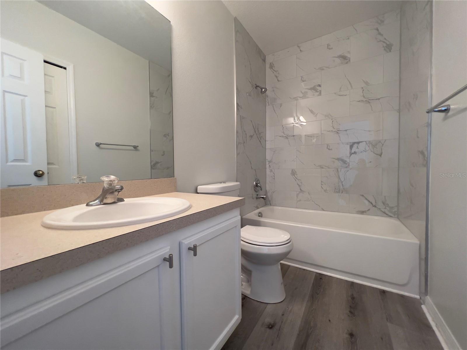 Image 23 of 25 For 4336 Paradise Cove Court