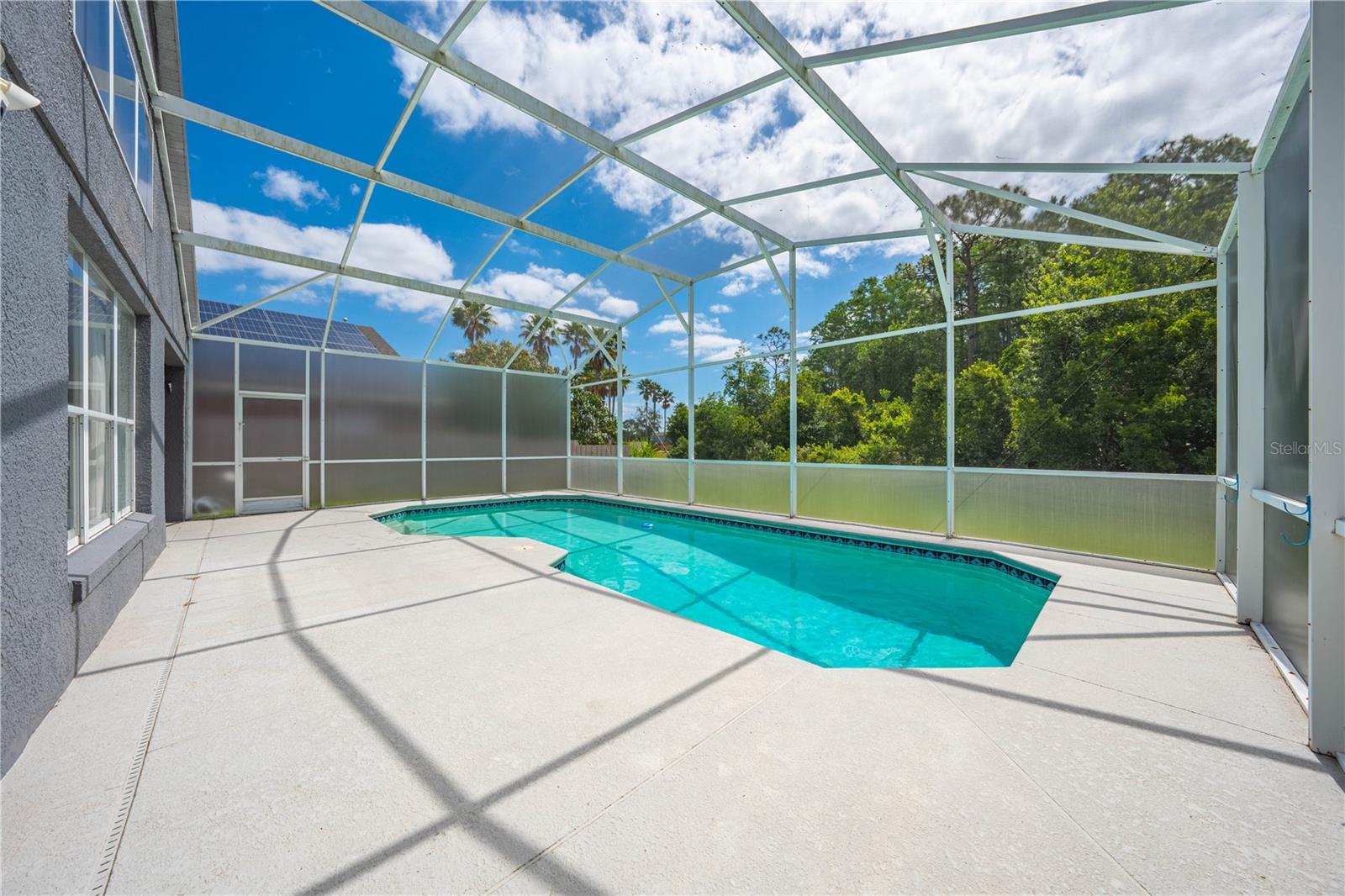 Image 41 of 58 For 1338 Lake Biscayne Way