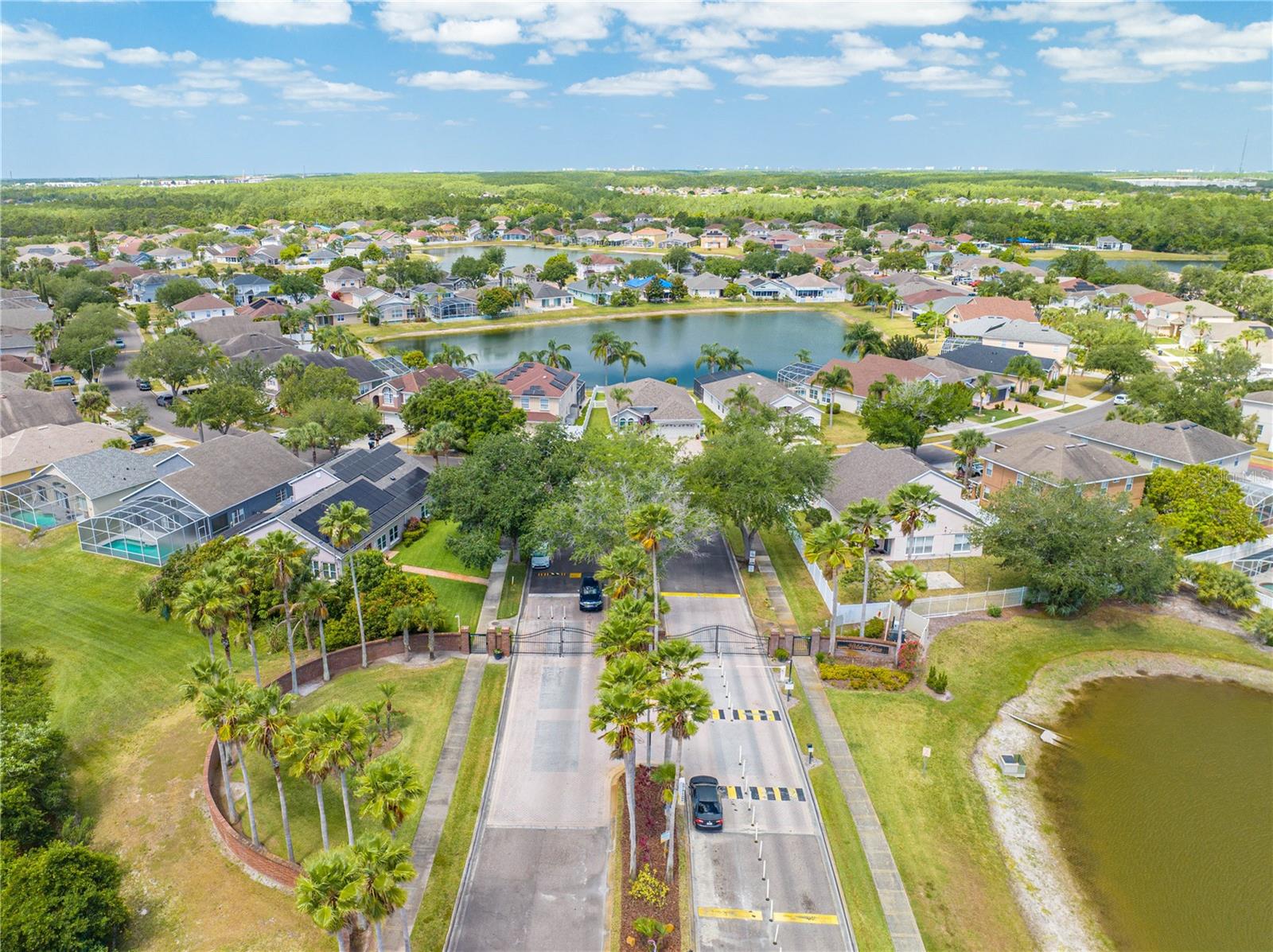 Image 49 of 58 For 1338 Lake Biscayne Way