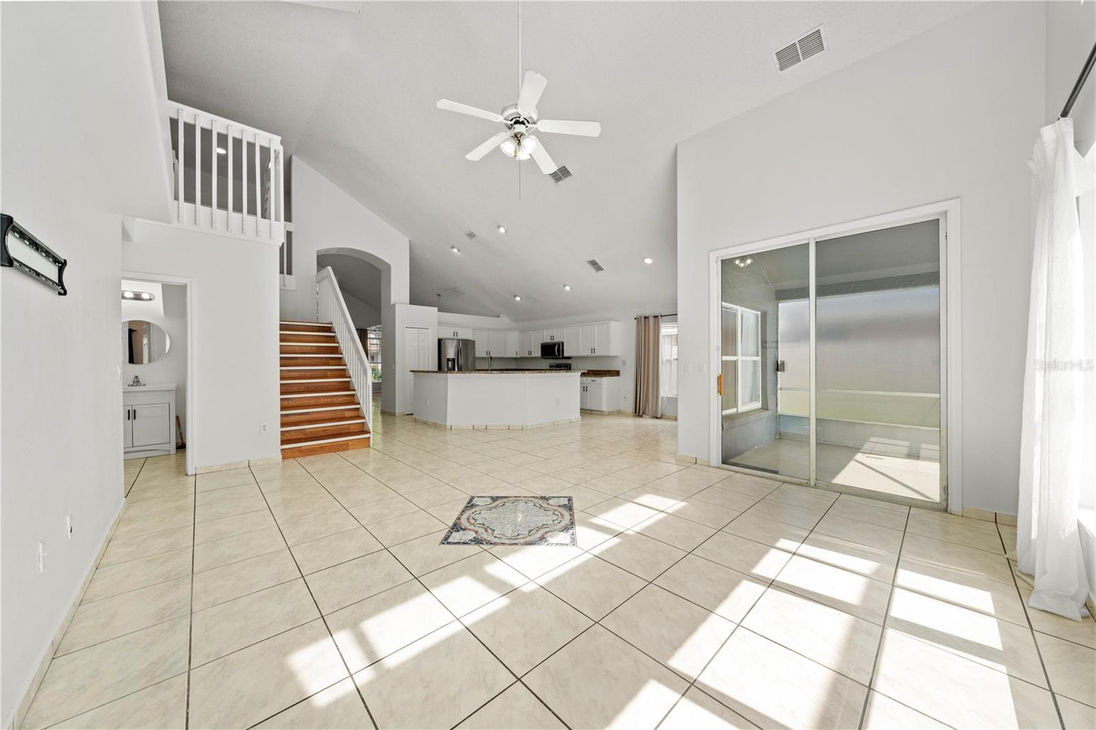 Image 6 of 58 For 1338 Lake Biscayne Way