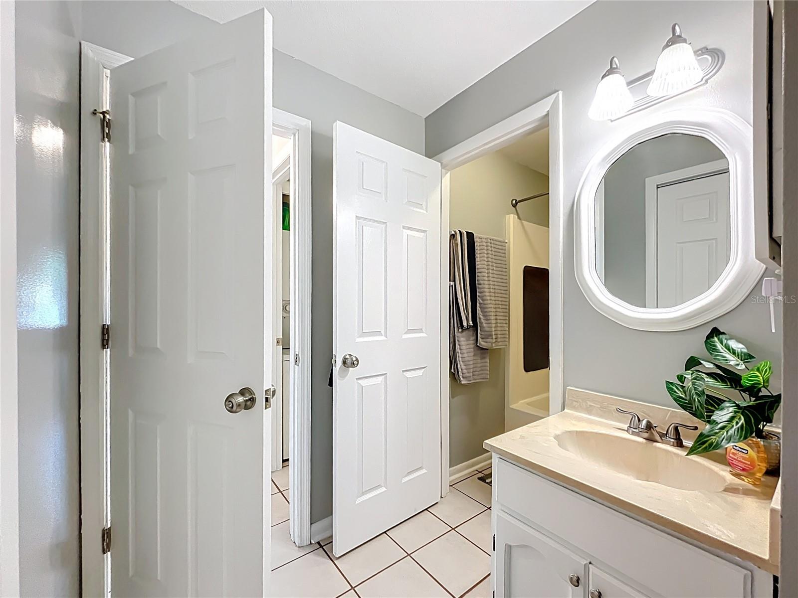 Image 21 of 50 For 12539 Orangewood Court