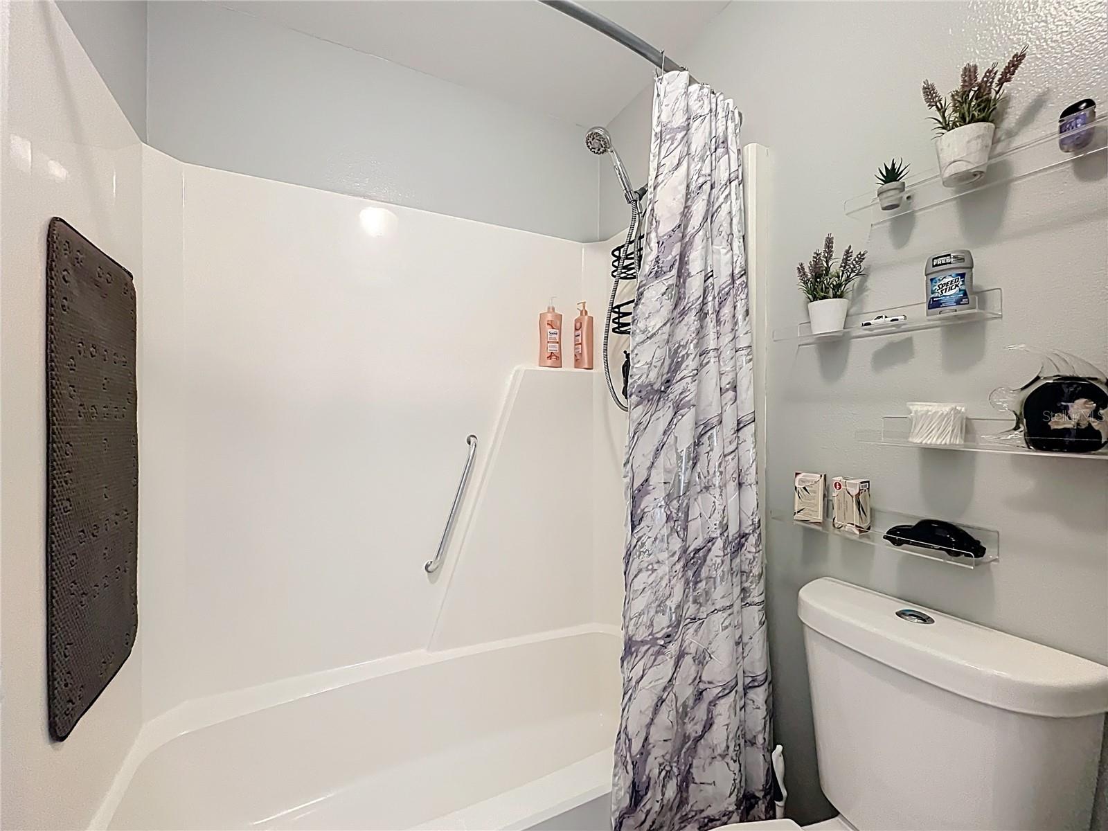 Image 22 of 50 For 12539 Orangewood Court