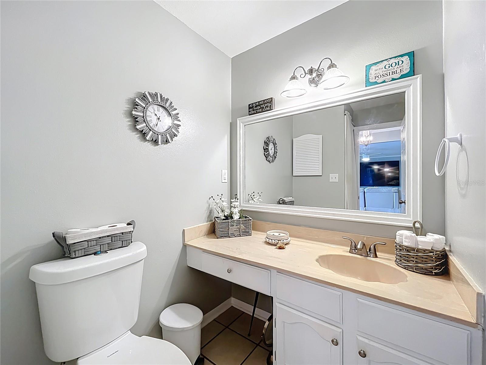Image 27 of 50 For 12539 Orangewood Court