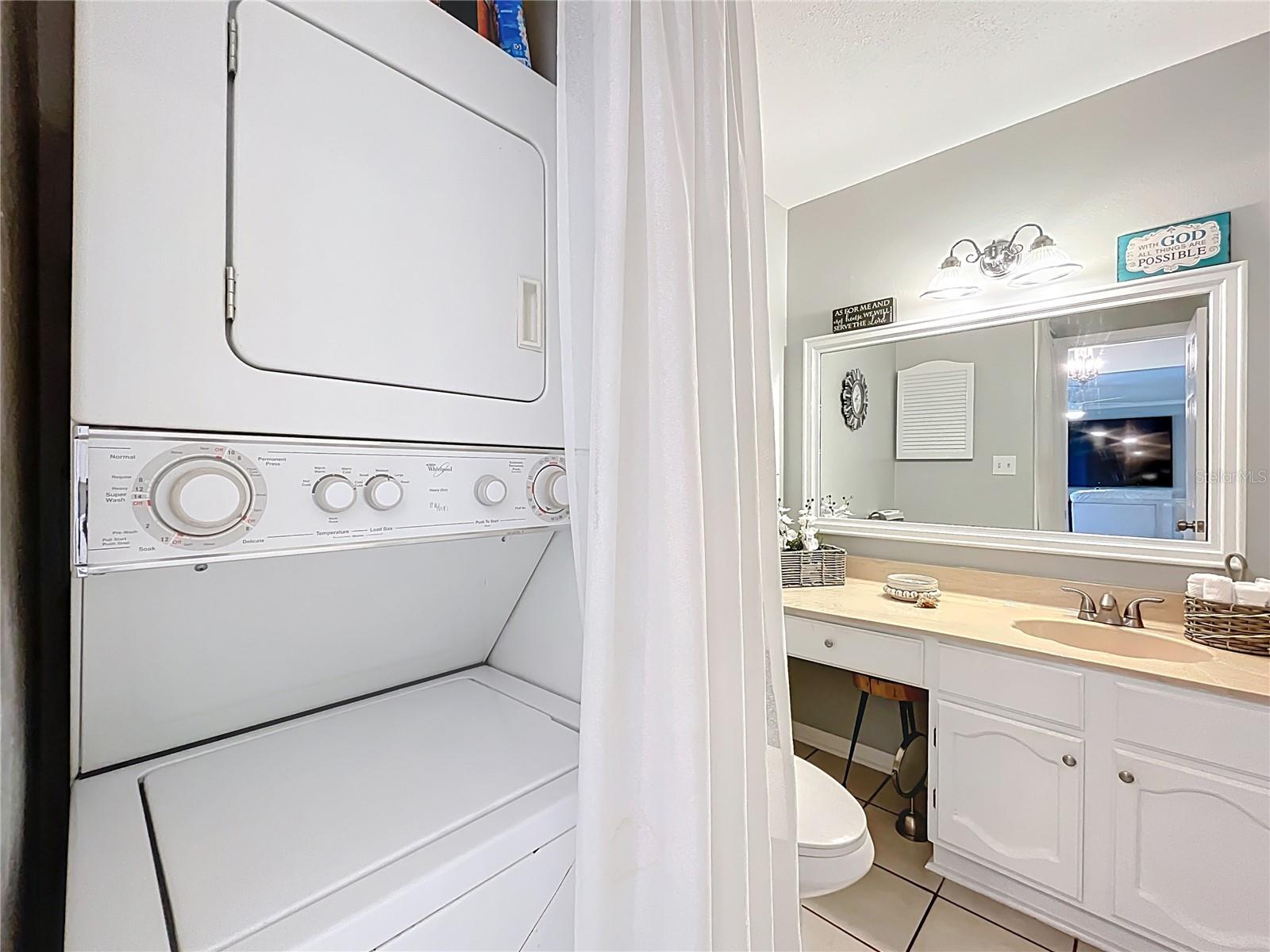 Image 28 of 50 For 12539 Orangewood Court
