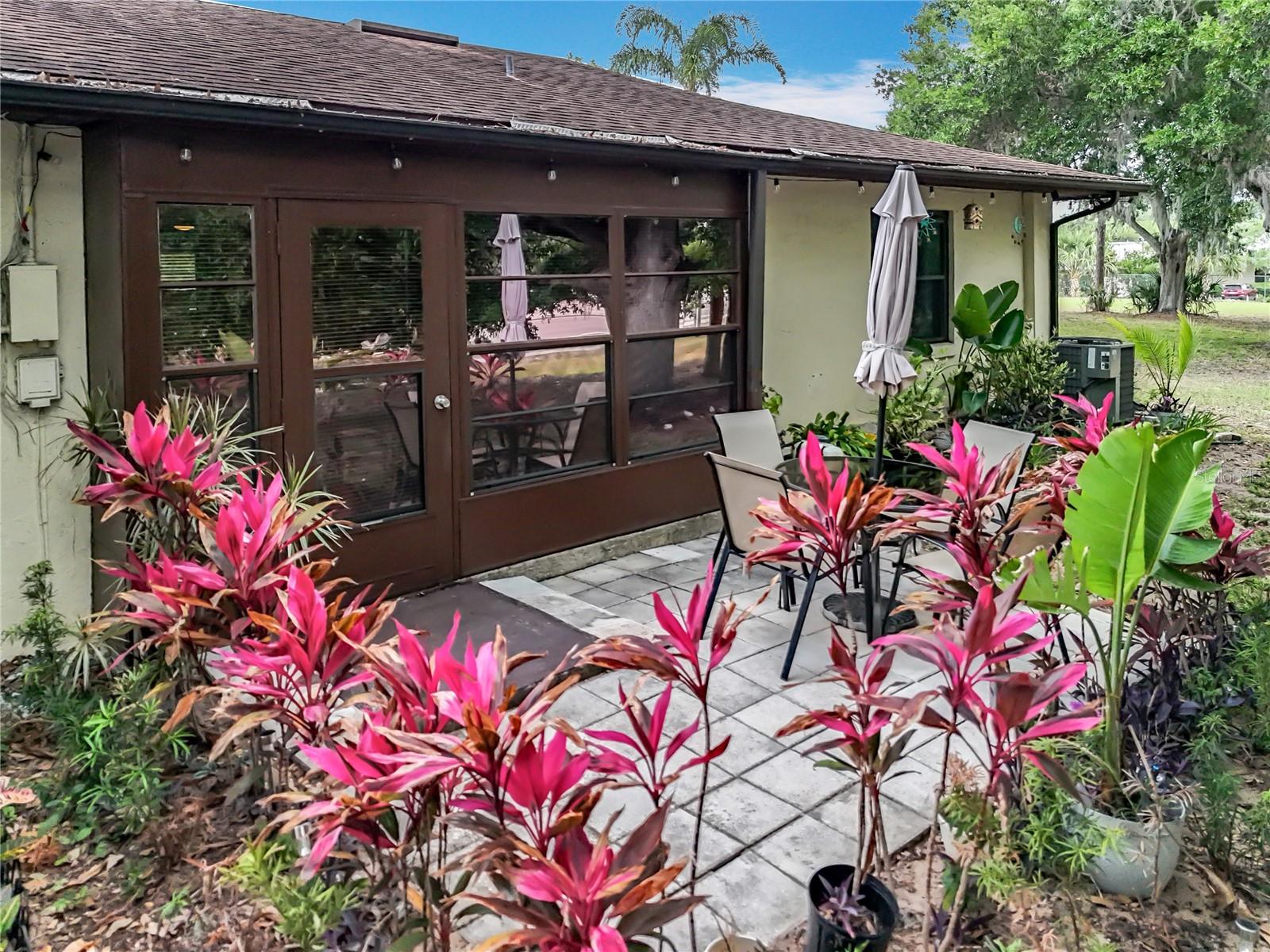 Image 32 of 50 For 12539 Orangewood Court