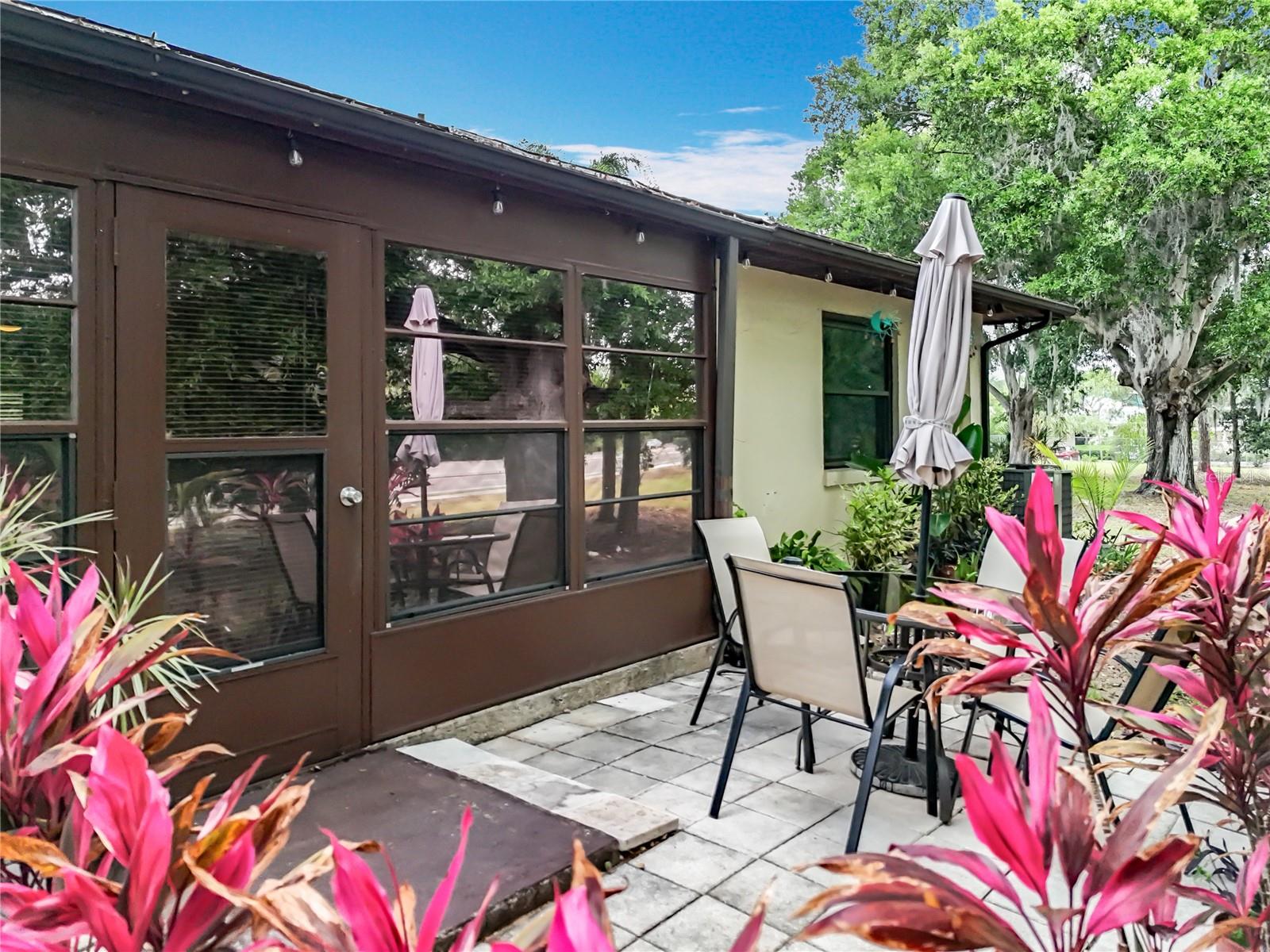 Image 33 of 50 For 12539 Orangewood Court