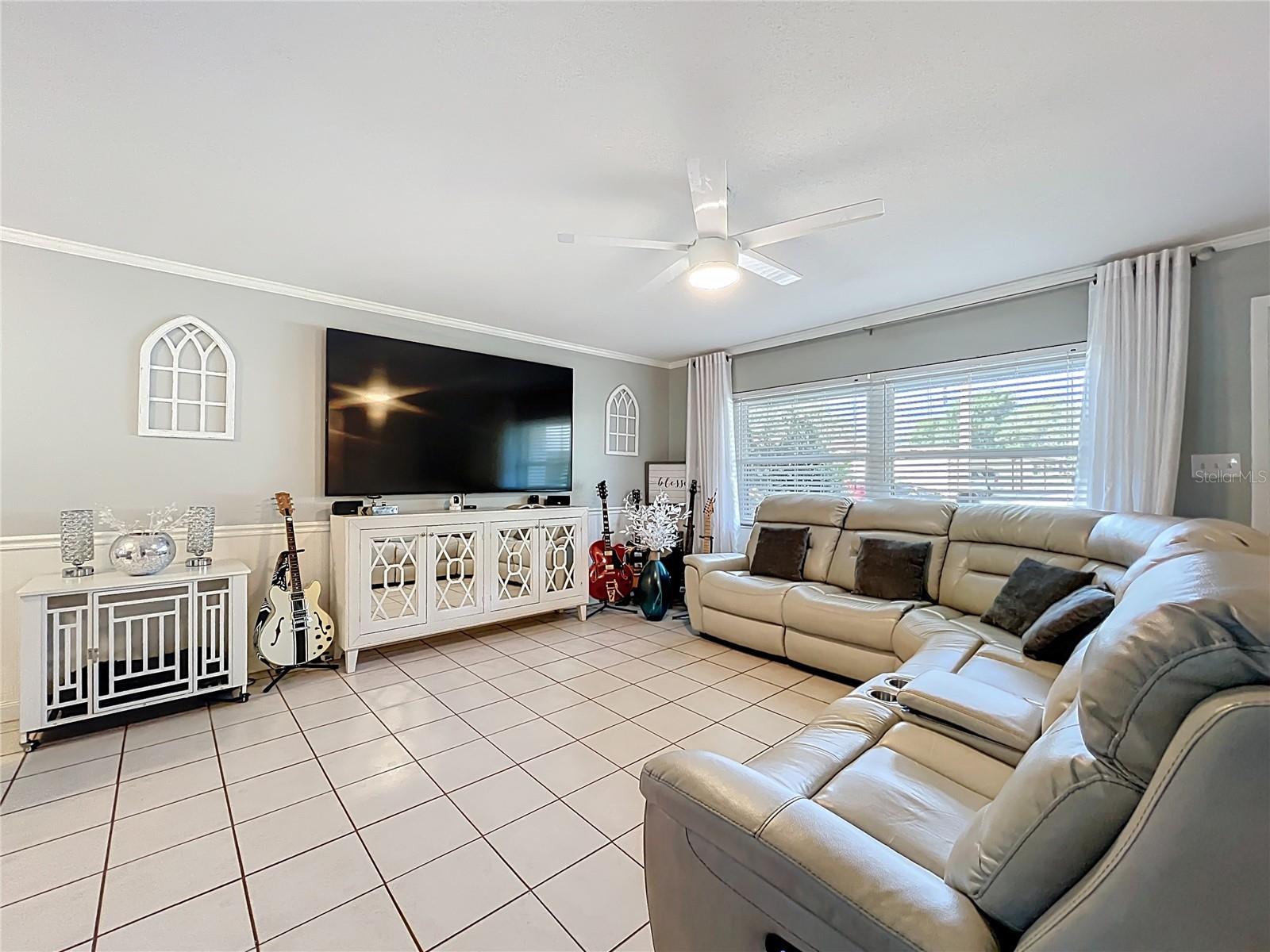Image 8 of 50 For 12539 Orangewood Court