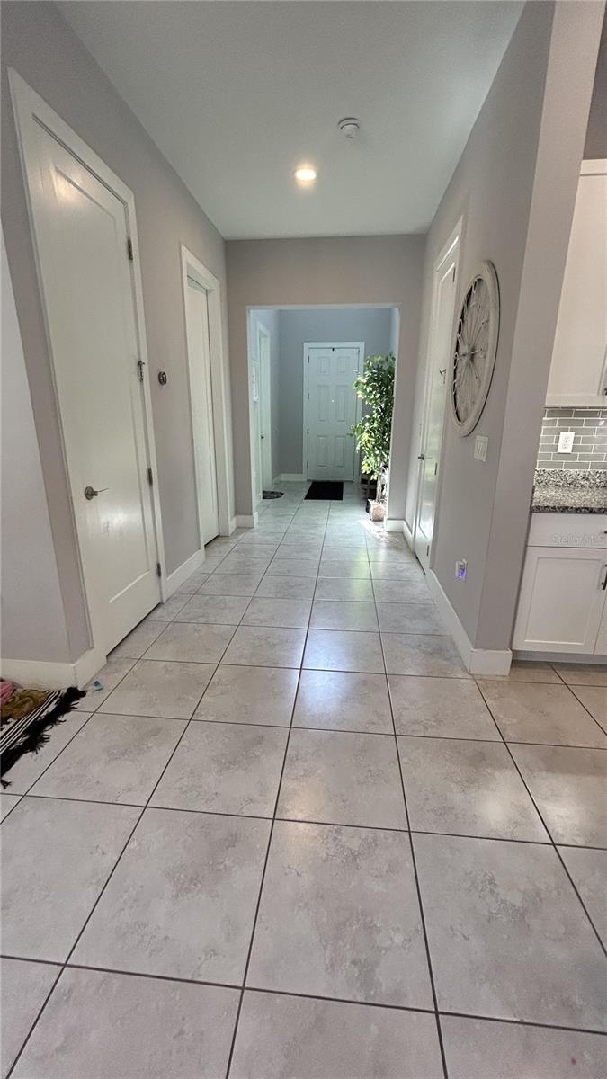 Image 24 of 42 For 1211 Arisha Drive