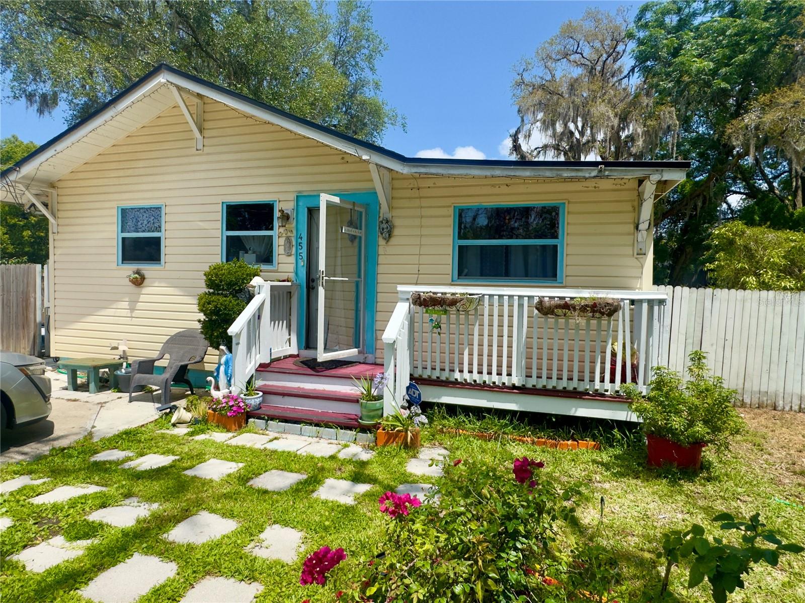 455 Palmetto Avenue