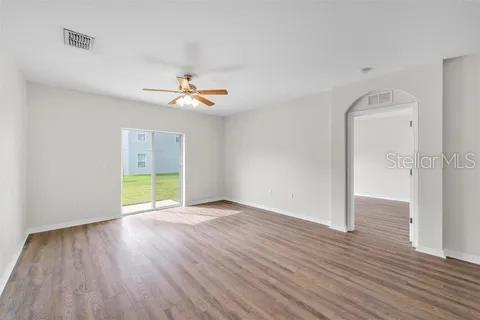 Image 12 of 43 For 724 Lake Cummings Boulevard