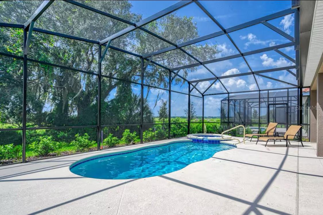 Image 13 of 18 For 6086 Broad Oak Drive