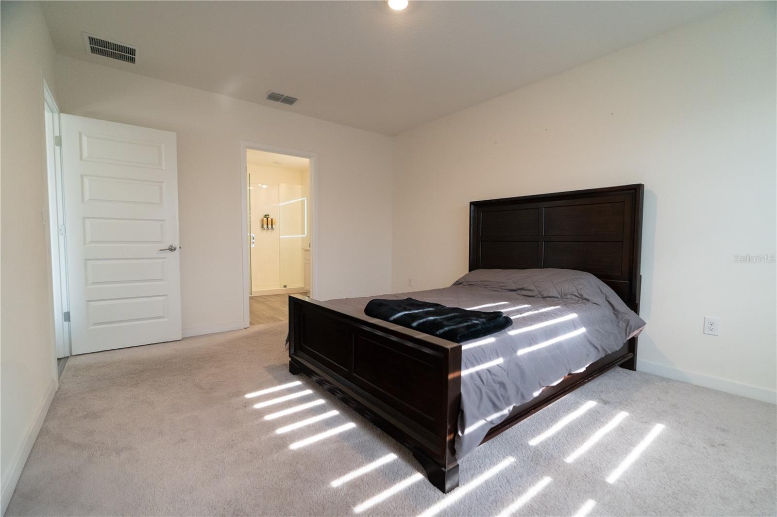 Image 16 of 50 For 400 Chayne Place