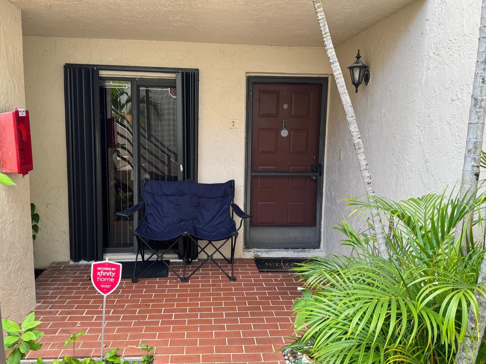 Details for 20210 3rd Court 7, MIAMI, FL 33179