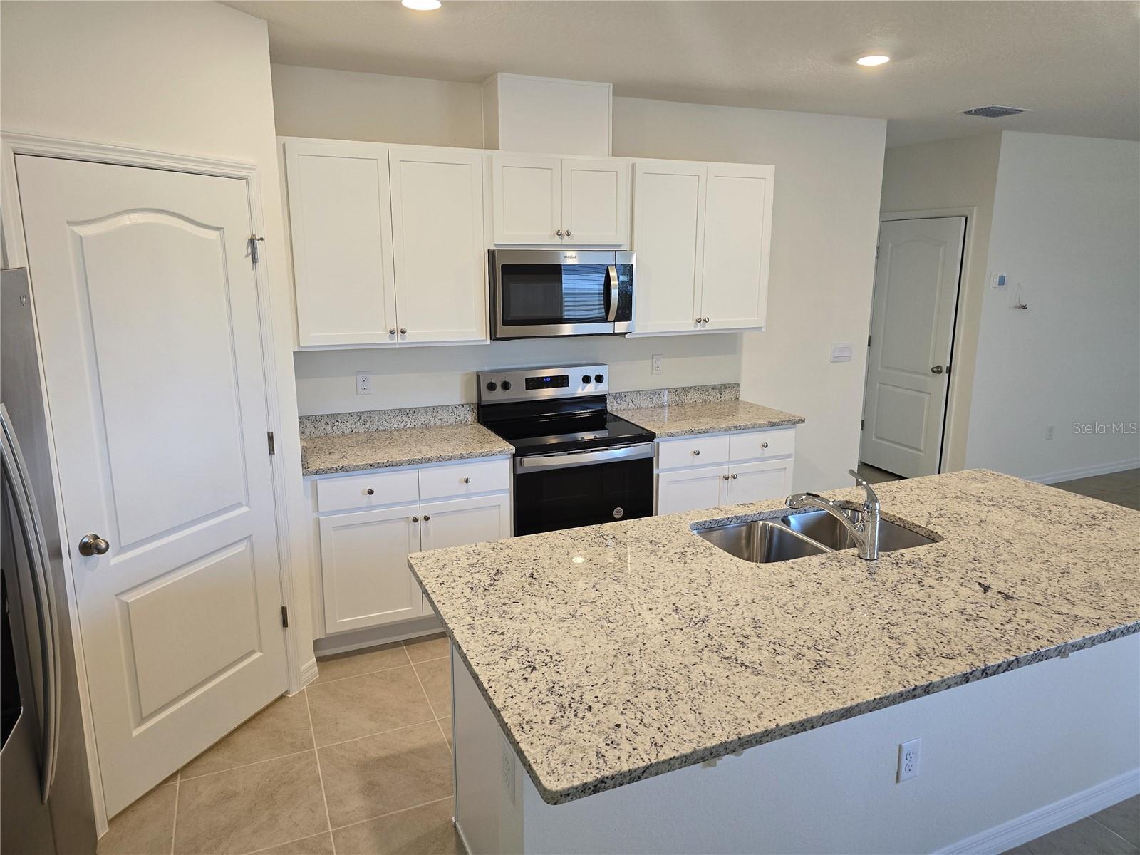 Image 11 of 28 For 1129 Cascades Avenue