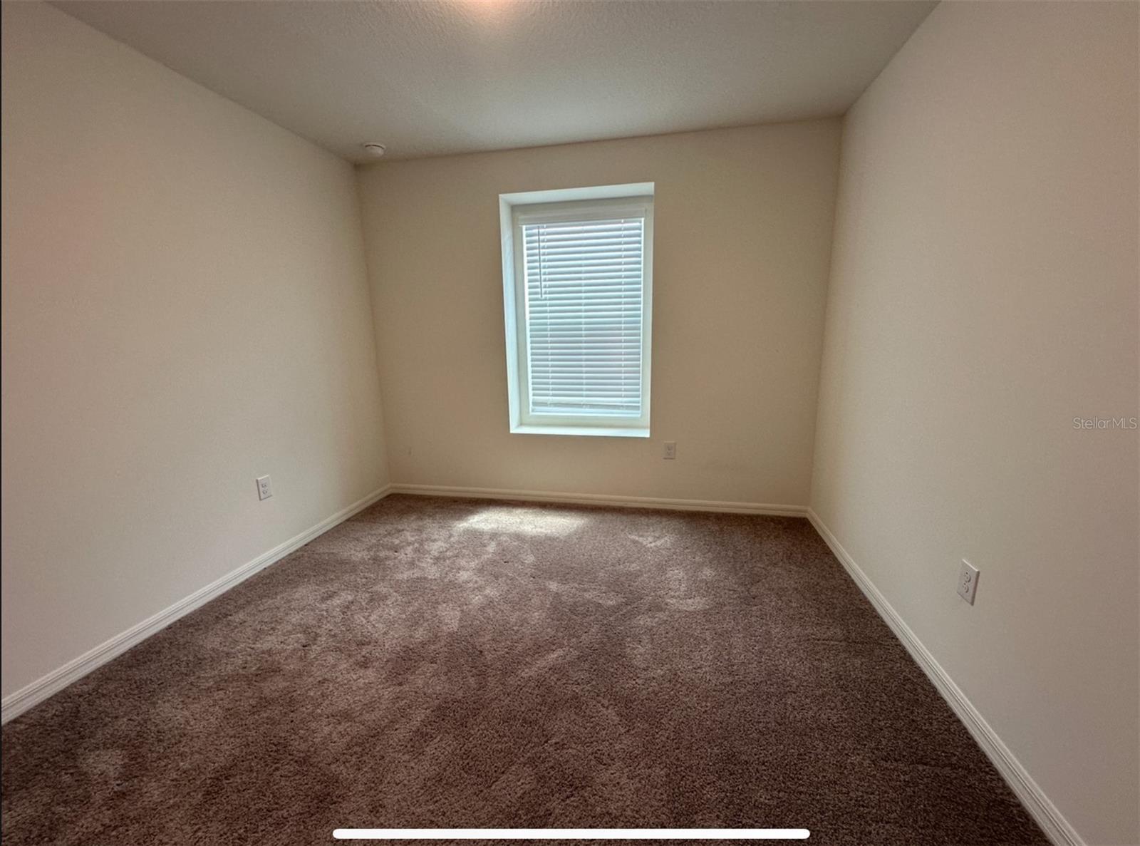 Image 10 of 19 For 662 Stoney Point Circle