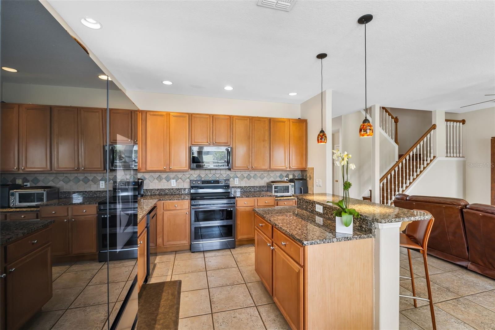 Image 15 of 63 For 5321 Los Palma Vista Drive