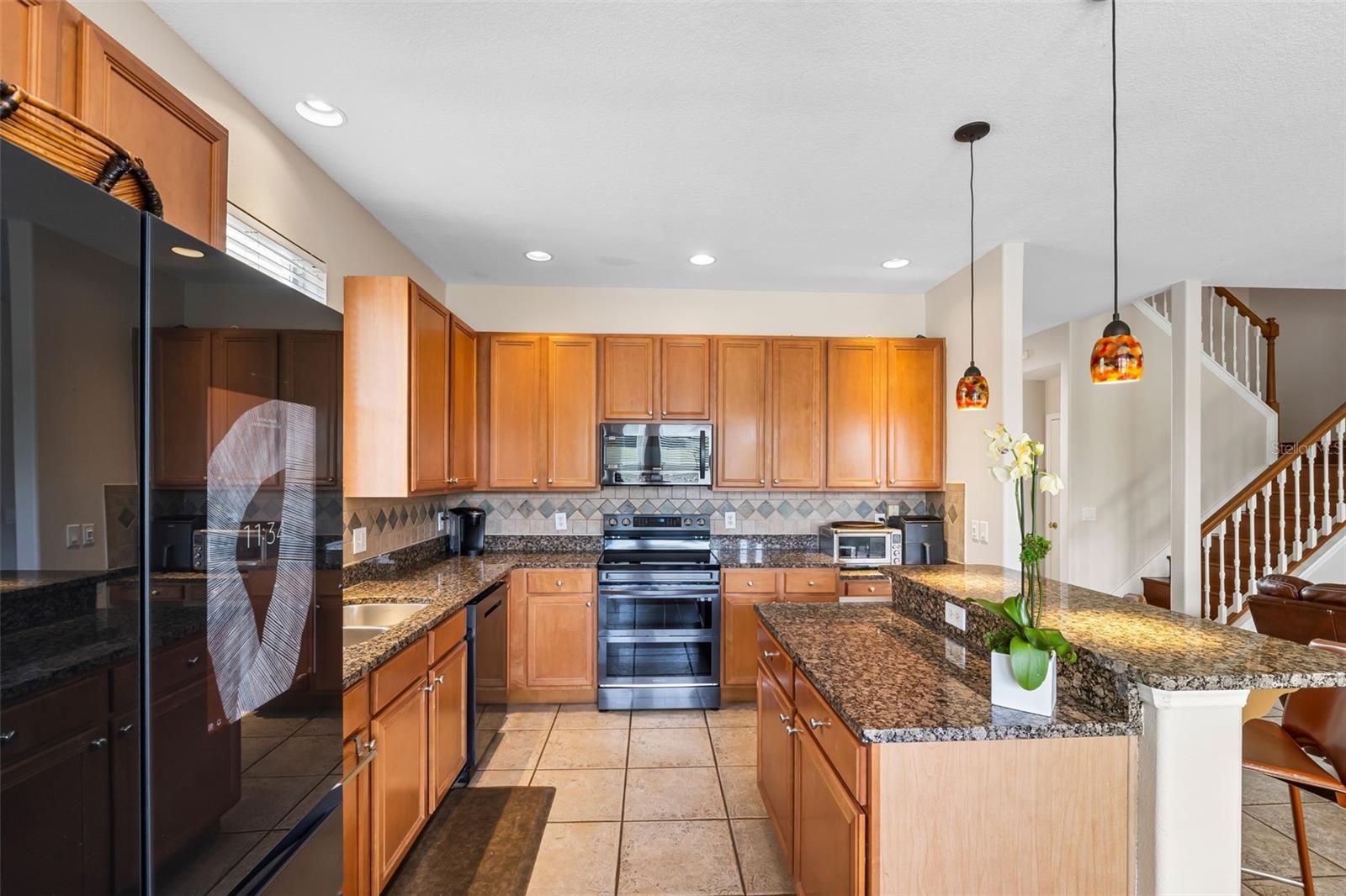 Image 18 of 63 For 5321 Los Palma Vista Drive