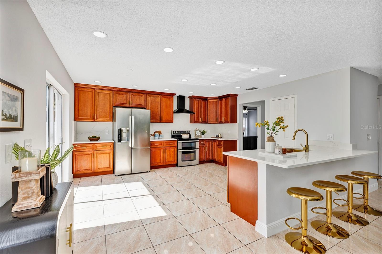 Image 10 of 57 For 1176 Epson Oaks Way