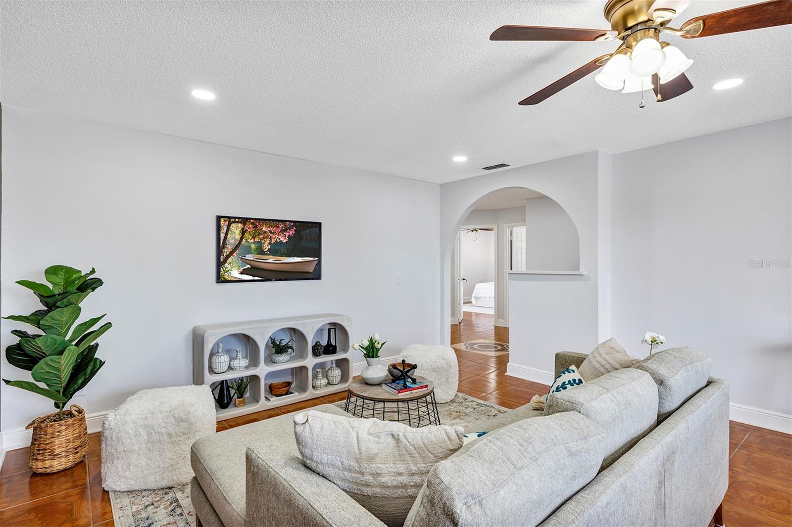 Image 30 of 57 For 1176 Epson Oaks Way