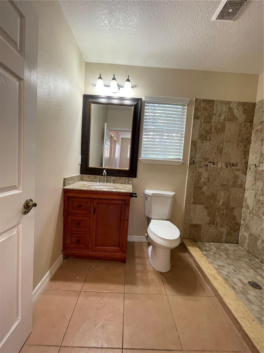 Image 6 of 10 For 1820 Garvin Street