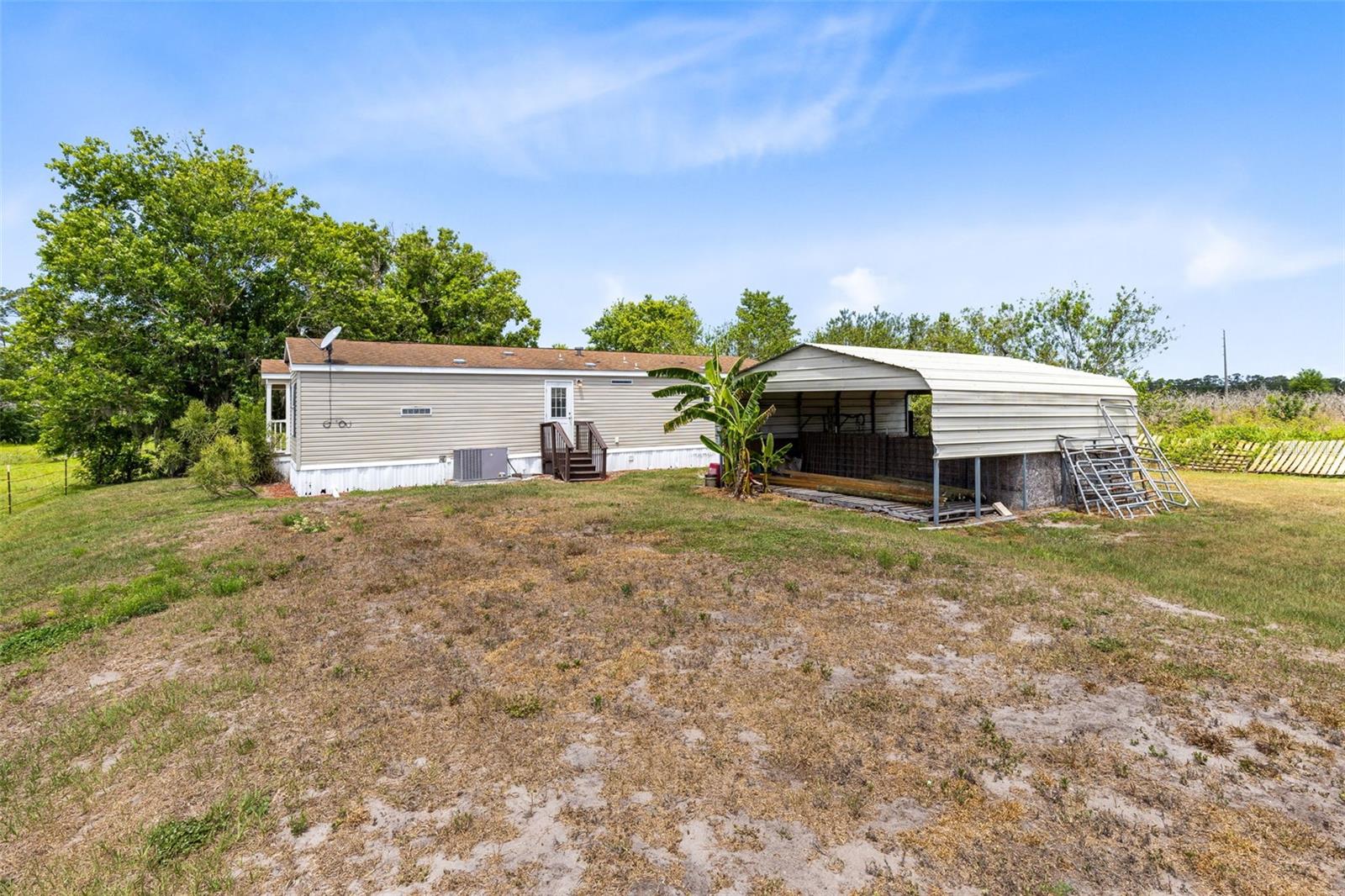 Image 21 of 32 For 6460 Hickory Tree Road