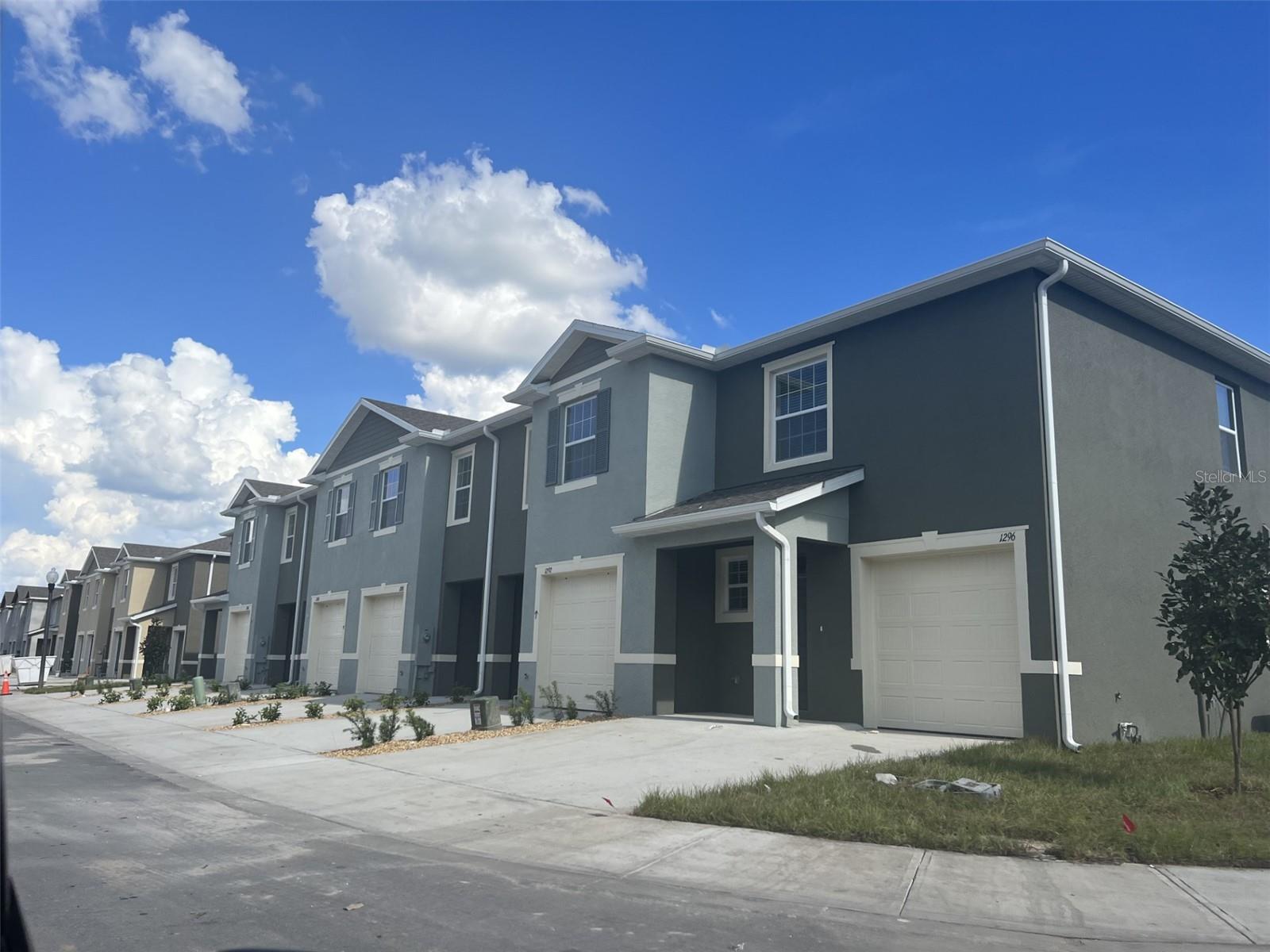 Details for 1296 Yellow Finch Drive, DAVENPORT, FL 33837