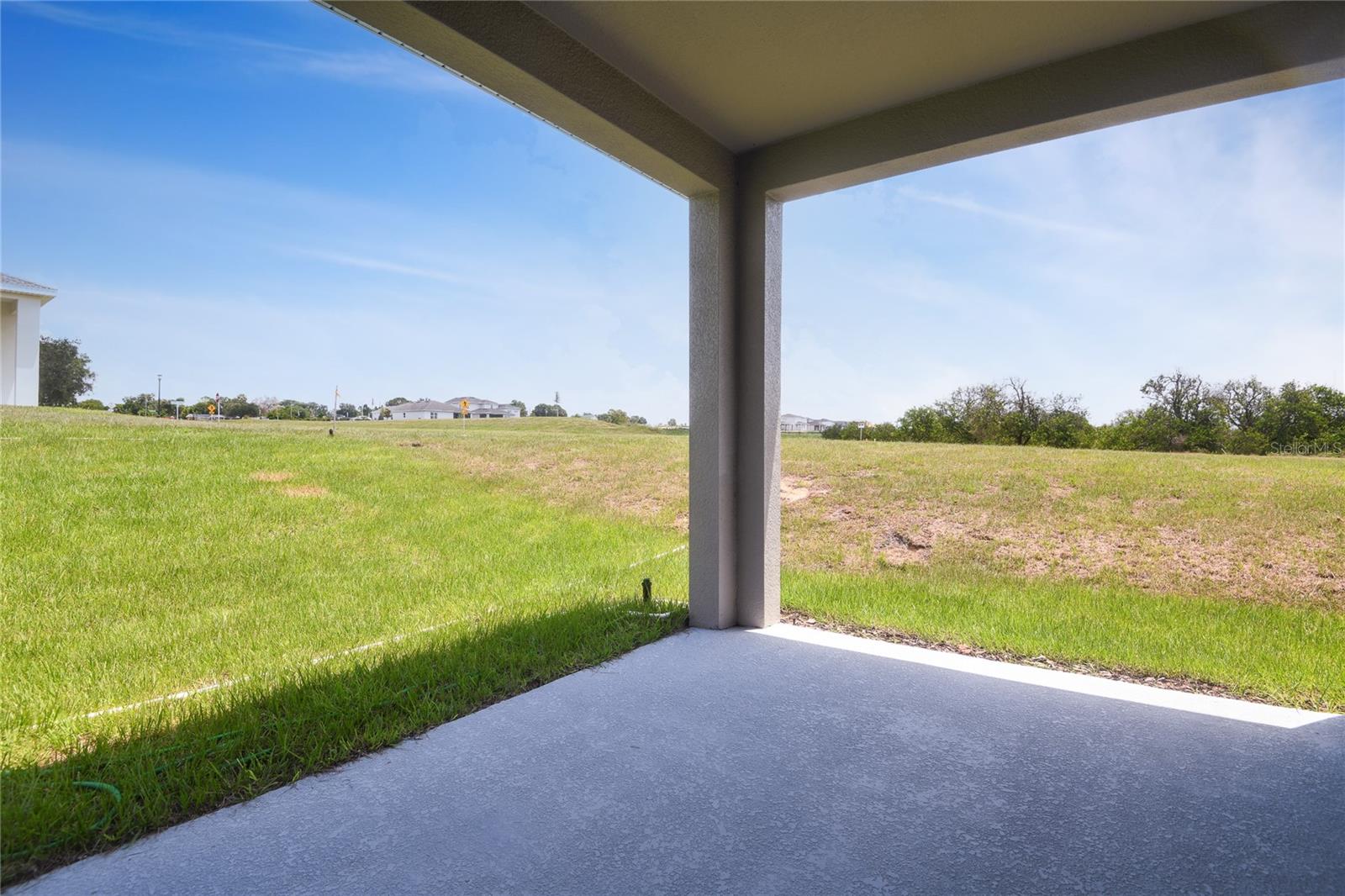 Image 18 of 21 For 1007 Wisteria Way