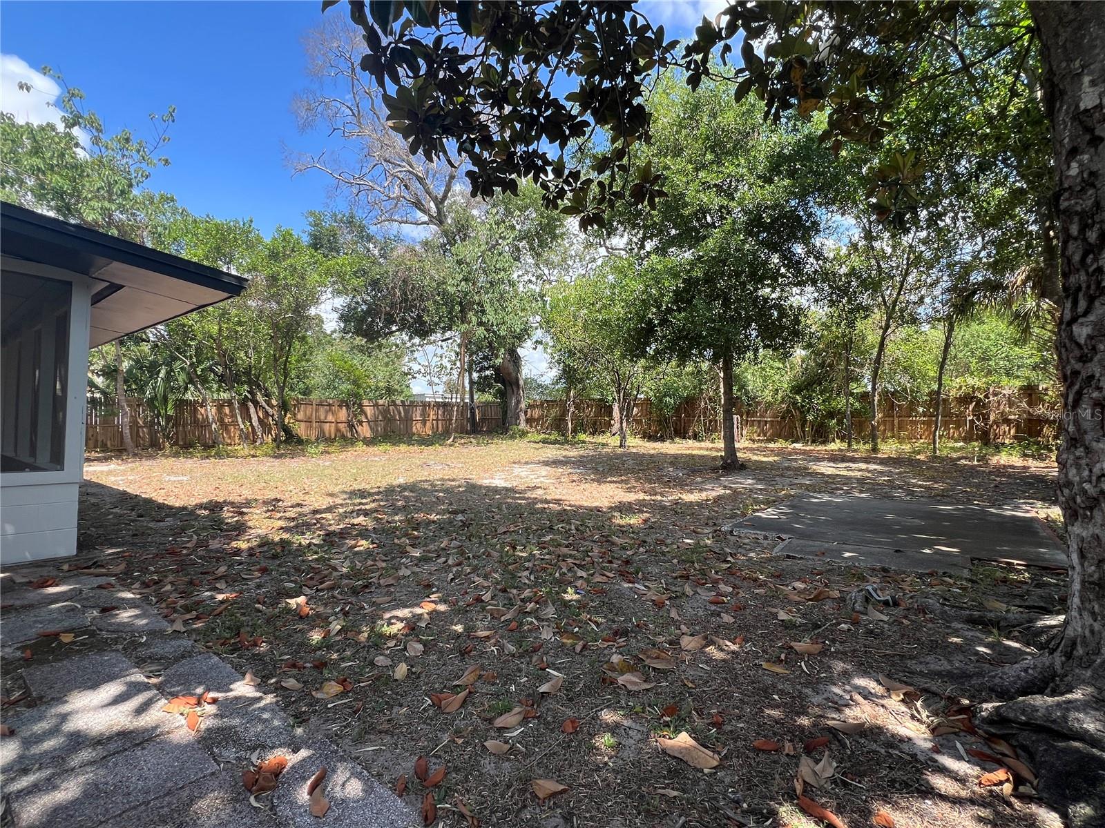 Image 36 of 45 For 3045 Plaza Terrace Drive