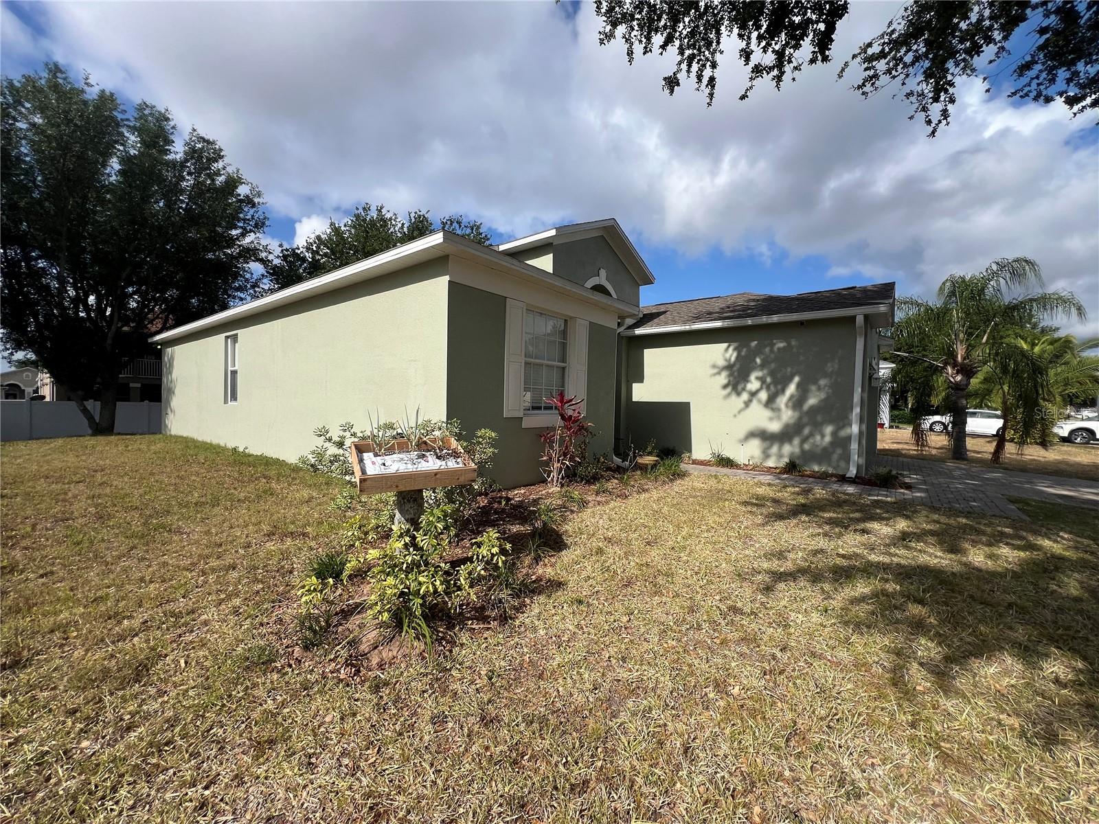 Image 7 of 43 For 15408 Groose Point Ln