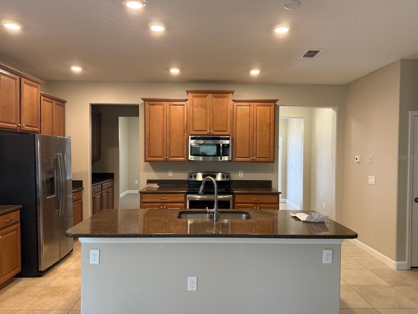 Image 11 of 47 For 13272 Penshurst Lane