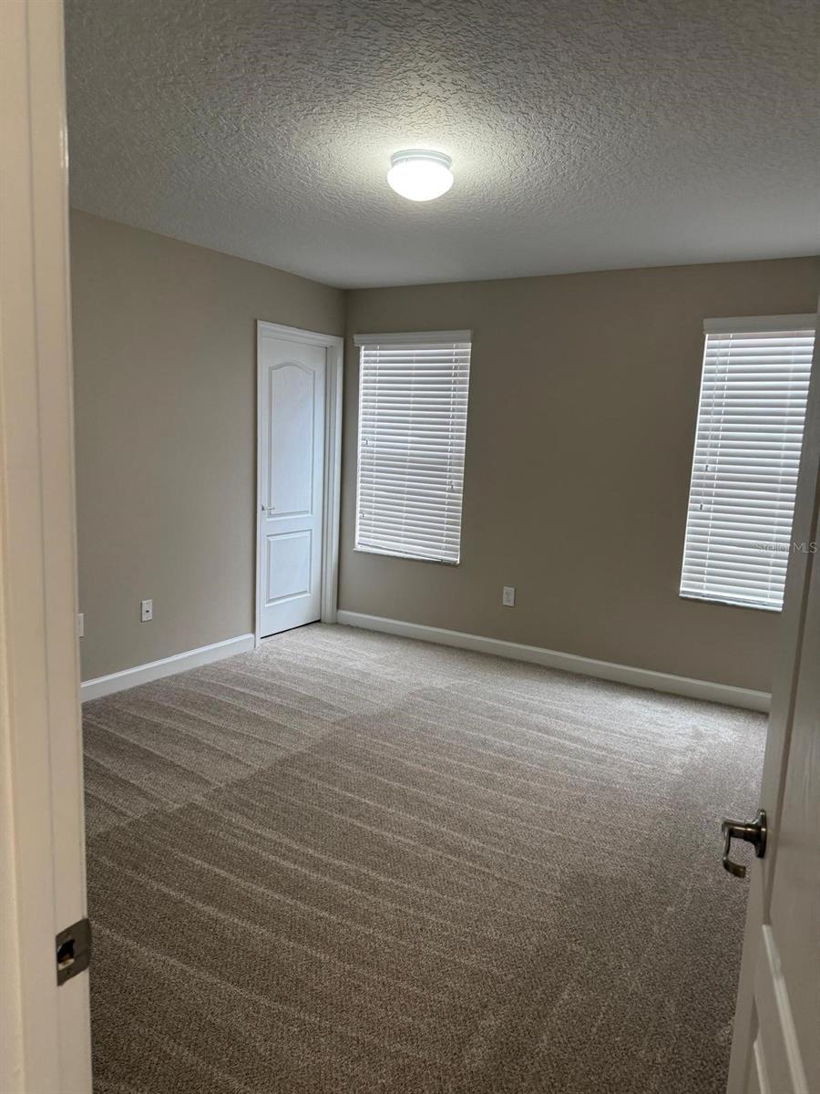 Image 4 of 47 For 13272 Penshurst Lane