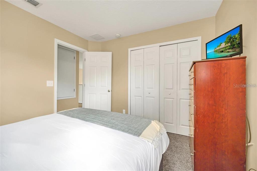 Image 16 of 51 For 2632 Emerald Island Boulevard