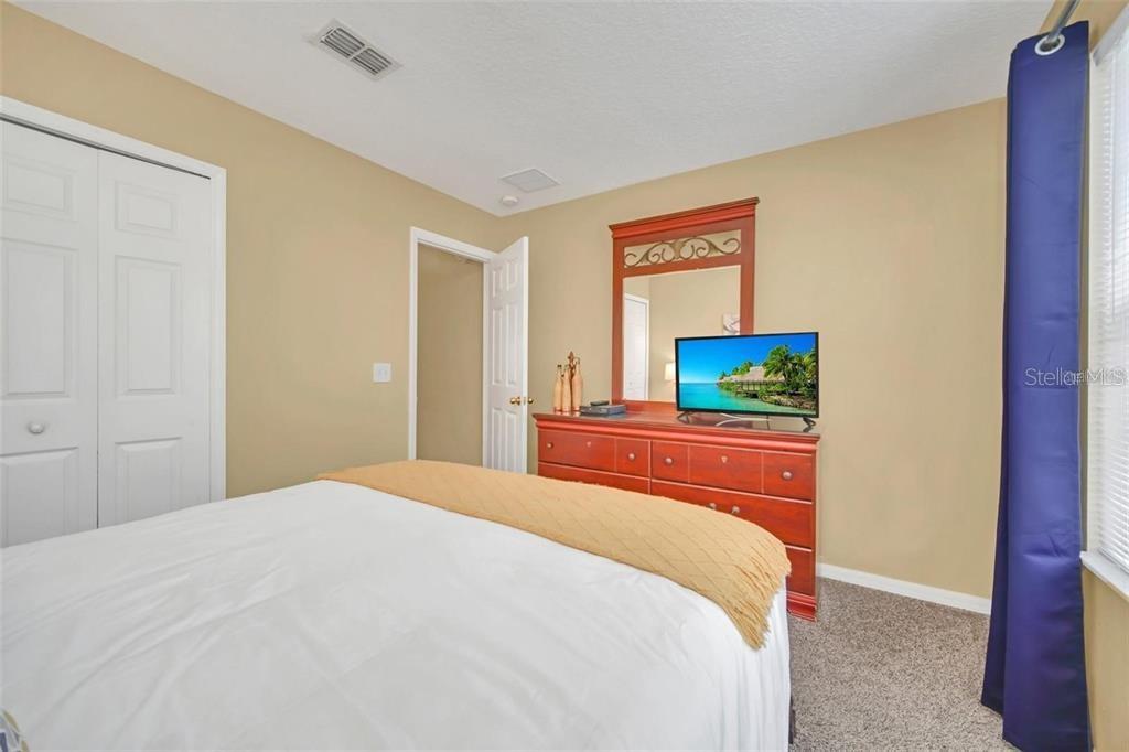 Image 24 of 51 For 2632 Emerald Island Boulevard
