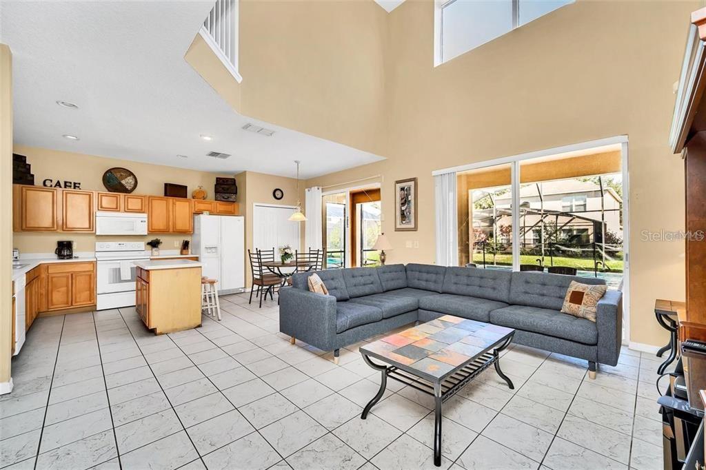 Image 33 of 51 For 2632 Emerald Island Boulevard