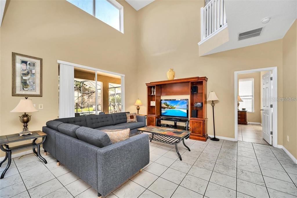 Image 34 of 51 For 2632 Emerald Island Boulevard