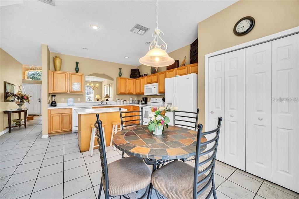 Image 36 of 51 For 2632 Emerald Island Boulevard