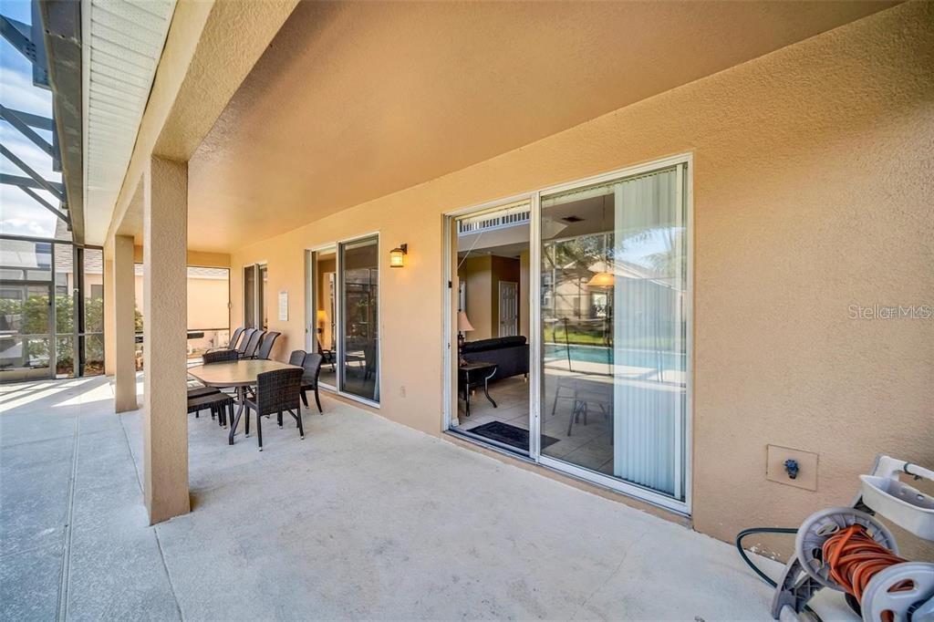 Image 4 of 51 For 2632 Emerald Island Boulevard