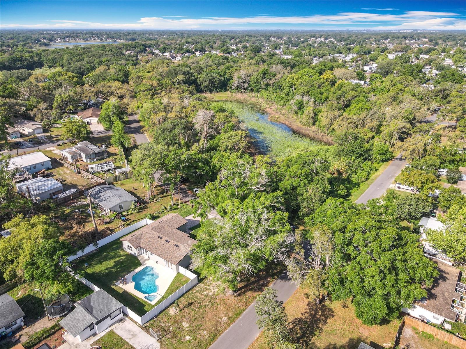 Image 7 of 54 For 7823 Bell Boulevard