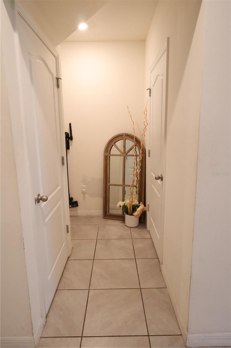 Listing photo id 13 for 11273 Amber Ridge Drive