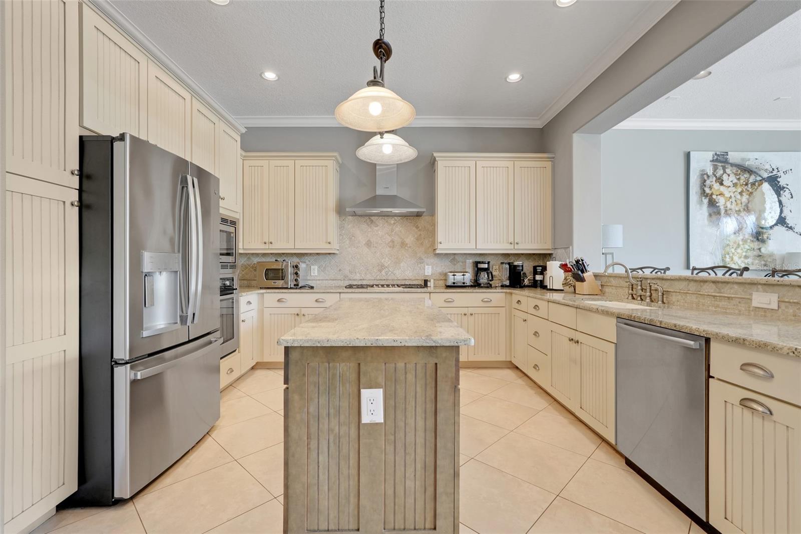 Image 11 of 57 For 1021 Castle Pines Court