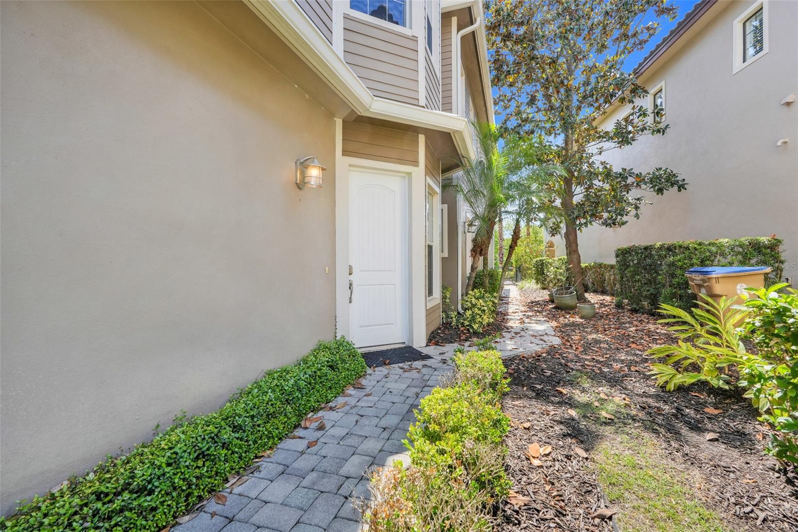 Image 21 of 57 For 1021 Castle Pines Court