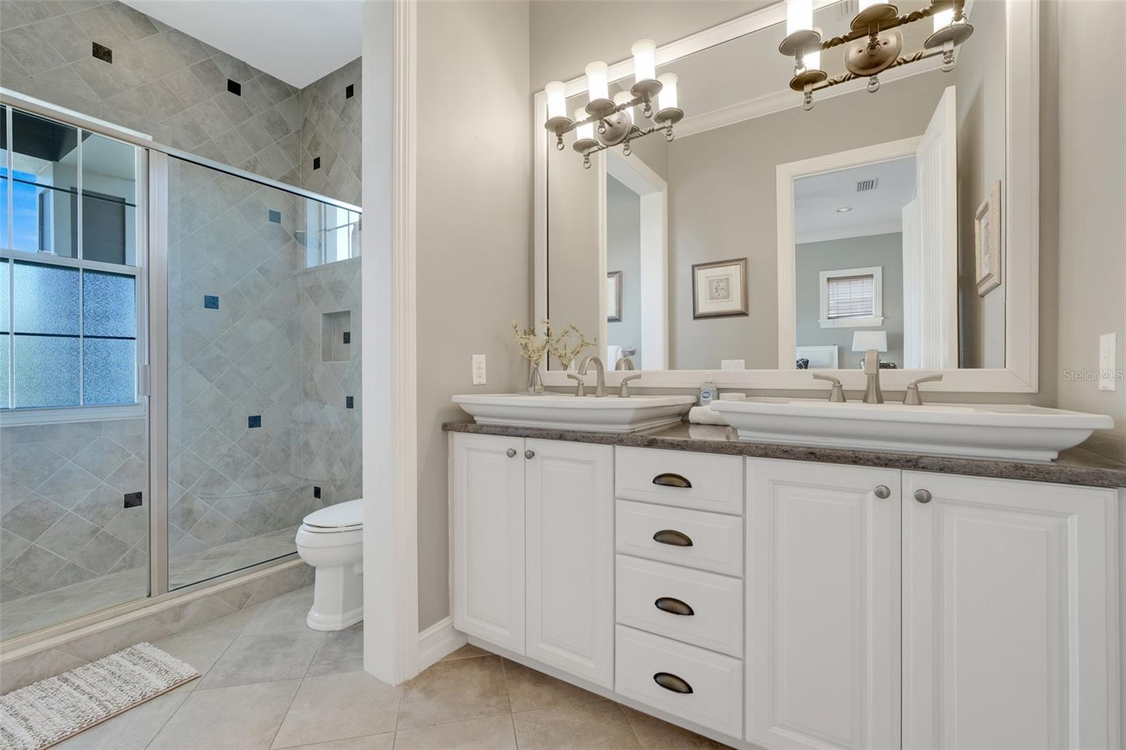 Image 31 of 57 For 1021 Castle Pines Court