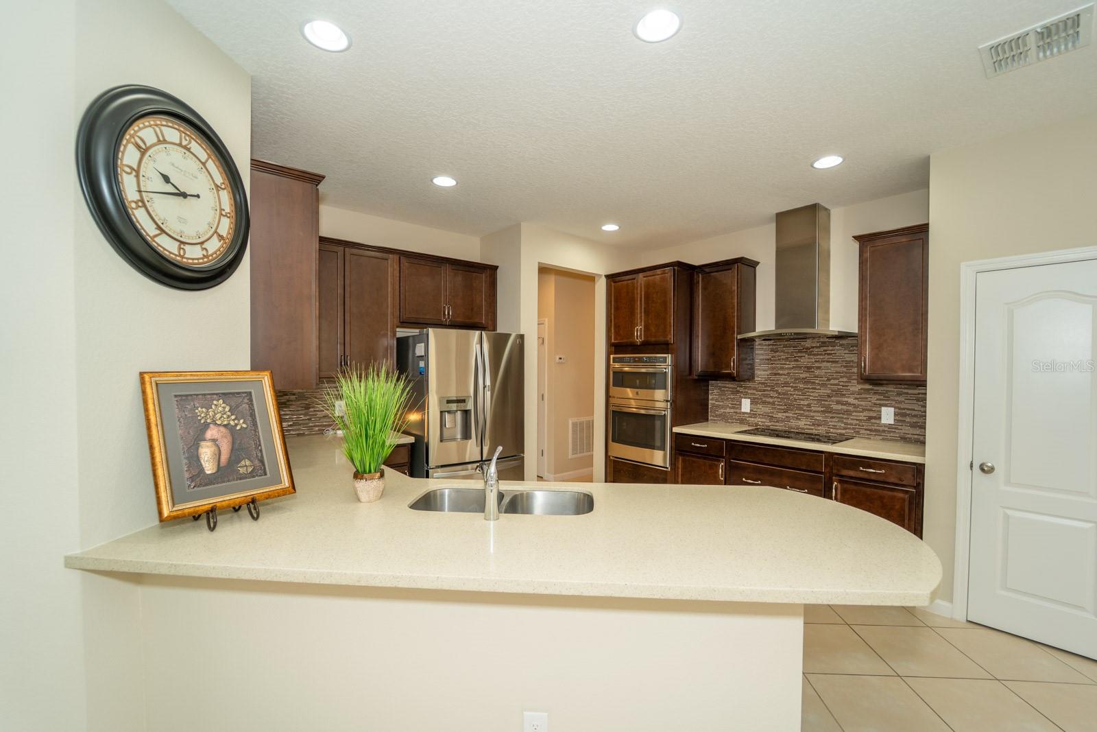 Image 10 of 34 For 3298 Stratton Circle