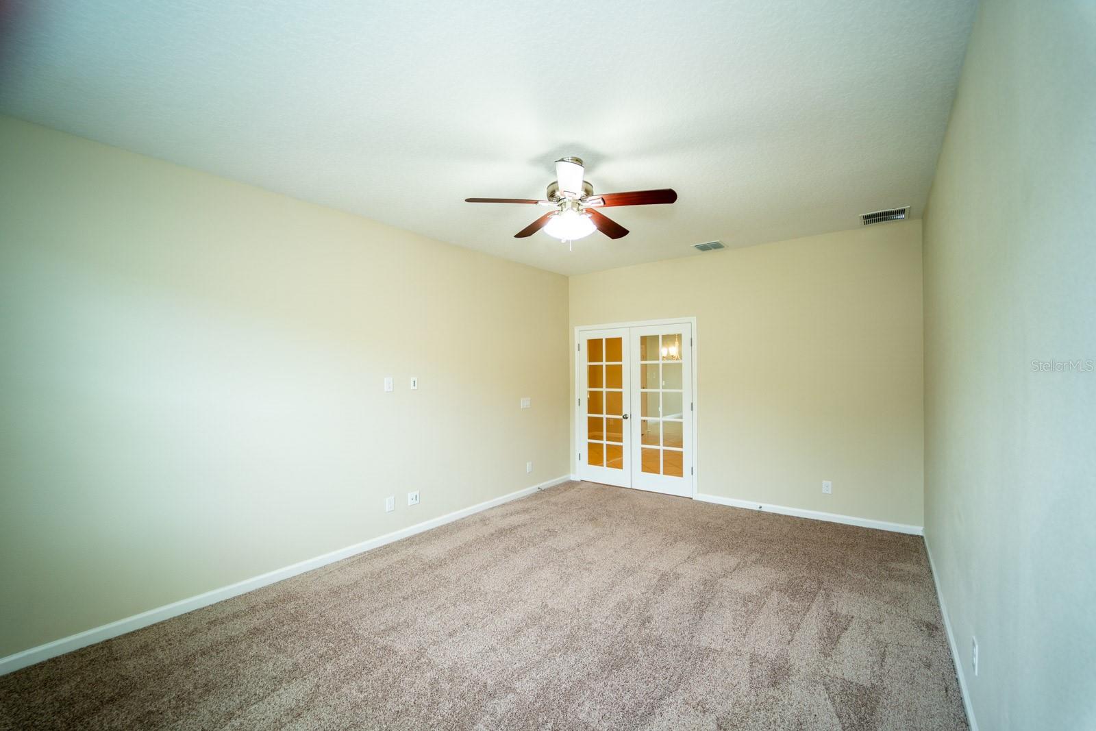 Image 18 of 34 For 3298 Stratton Circle